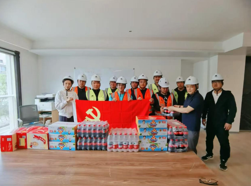 金茂装饰致敬五一坚守者